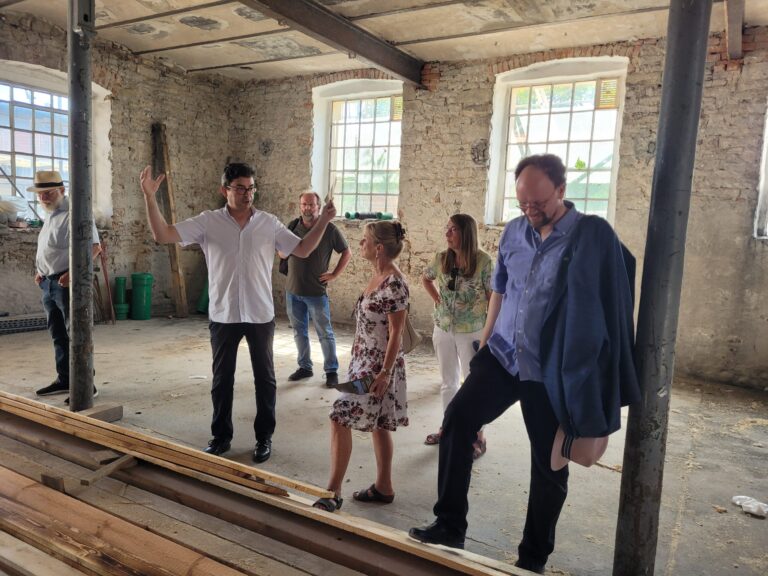 Grüne Denkmalschutztour machte Station im Historischen Hafen Marktsteft